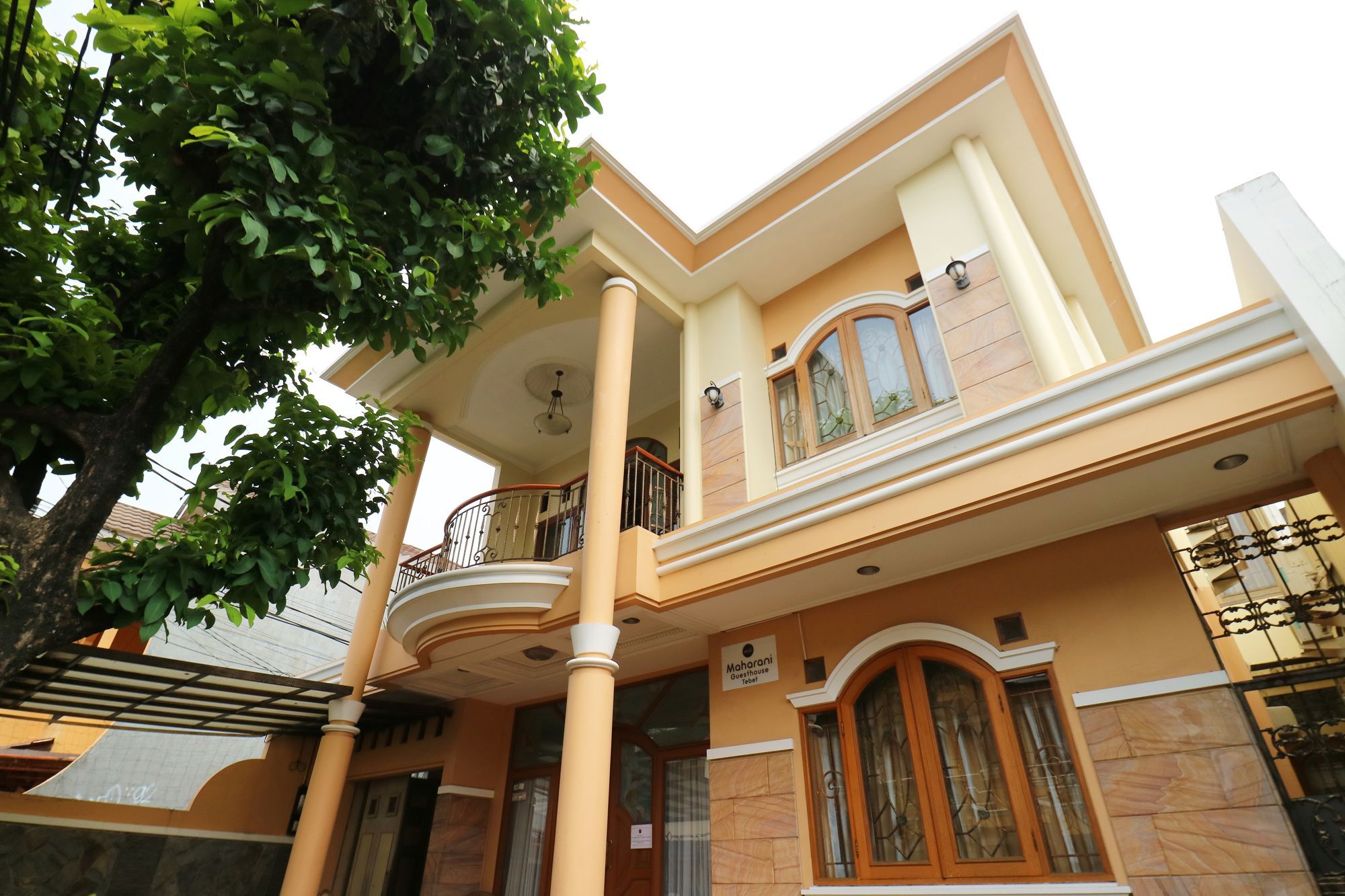 Maharani Guesthouse Tebet Syariah Jacarta Exterior foto