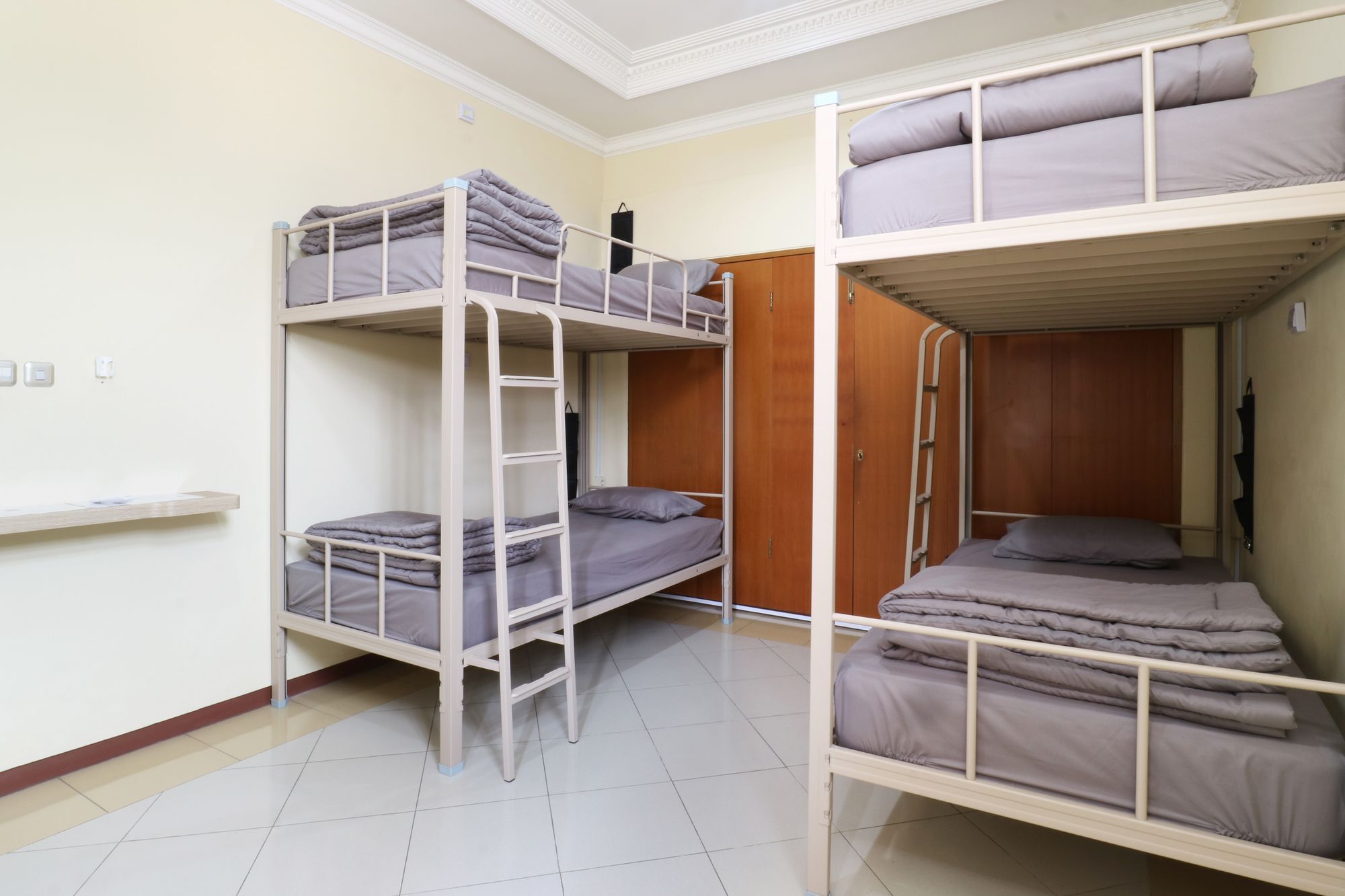 Maharani Guesthouse Tebet Syariah Jacarta Exterior foto
