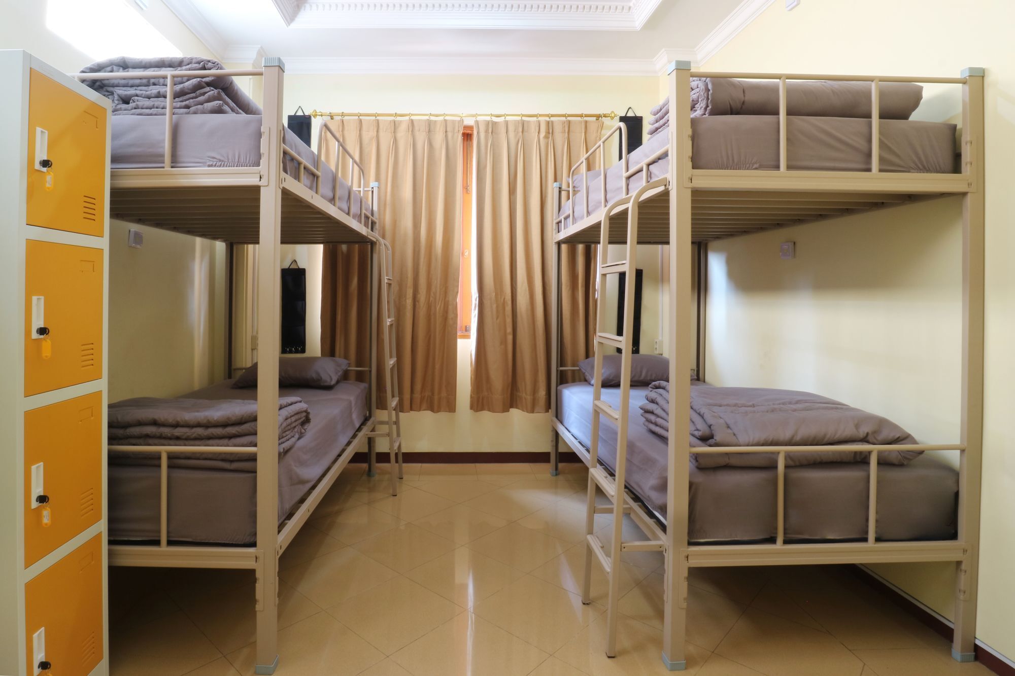 Maharani Guesthouse Tebet Syariah Jacarta Exterior foto
